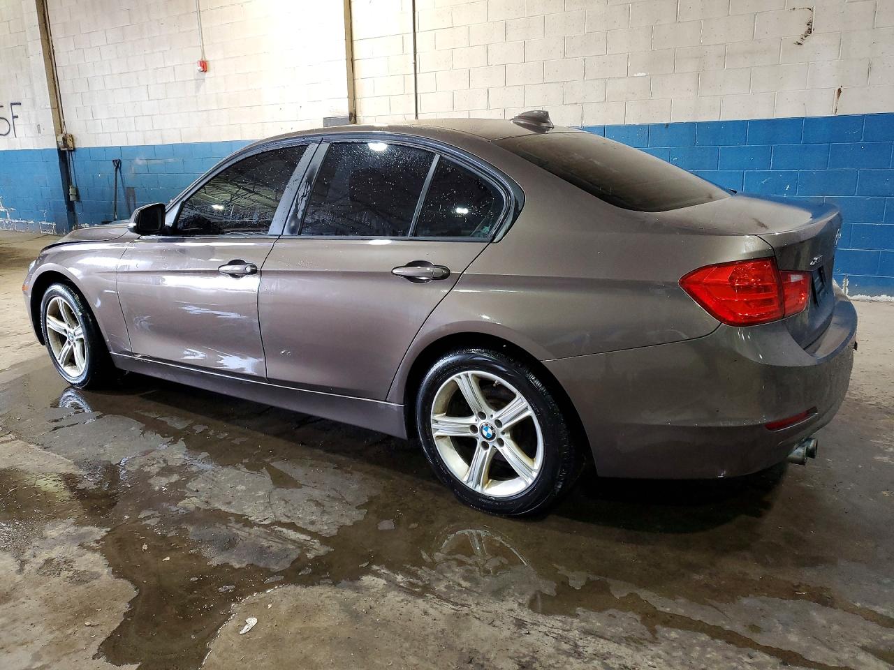 2013 BMW 328 XI photo 2