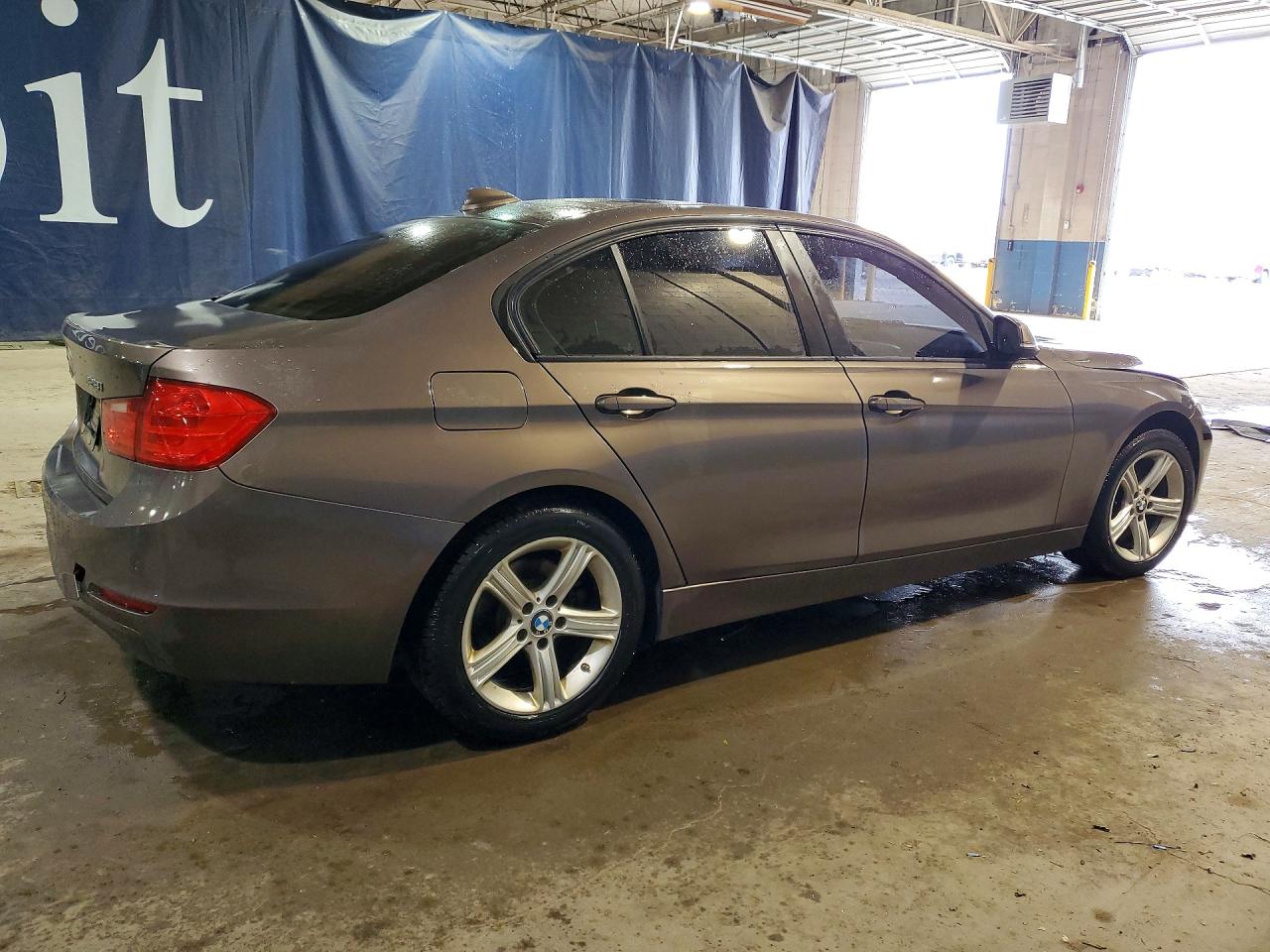 2013 BMW 328 XI photo 3