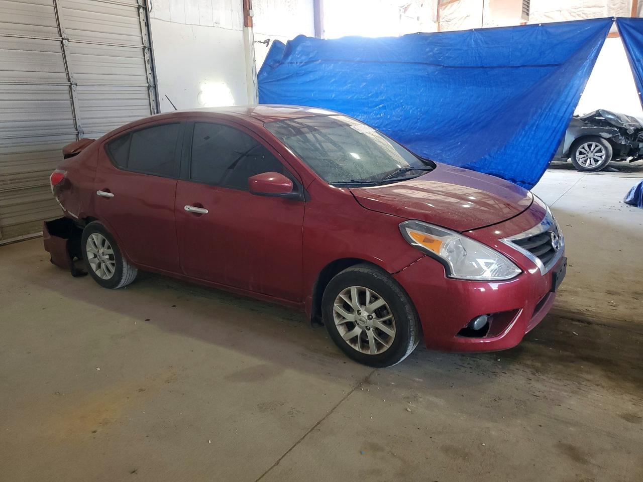 2019 NISSAN VERSA photo 4