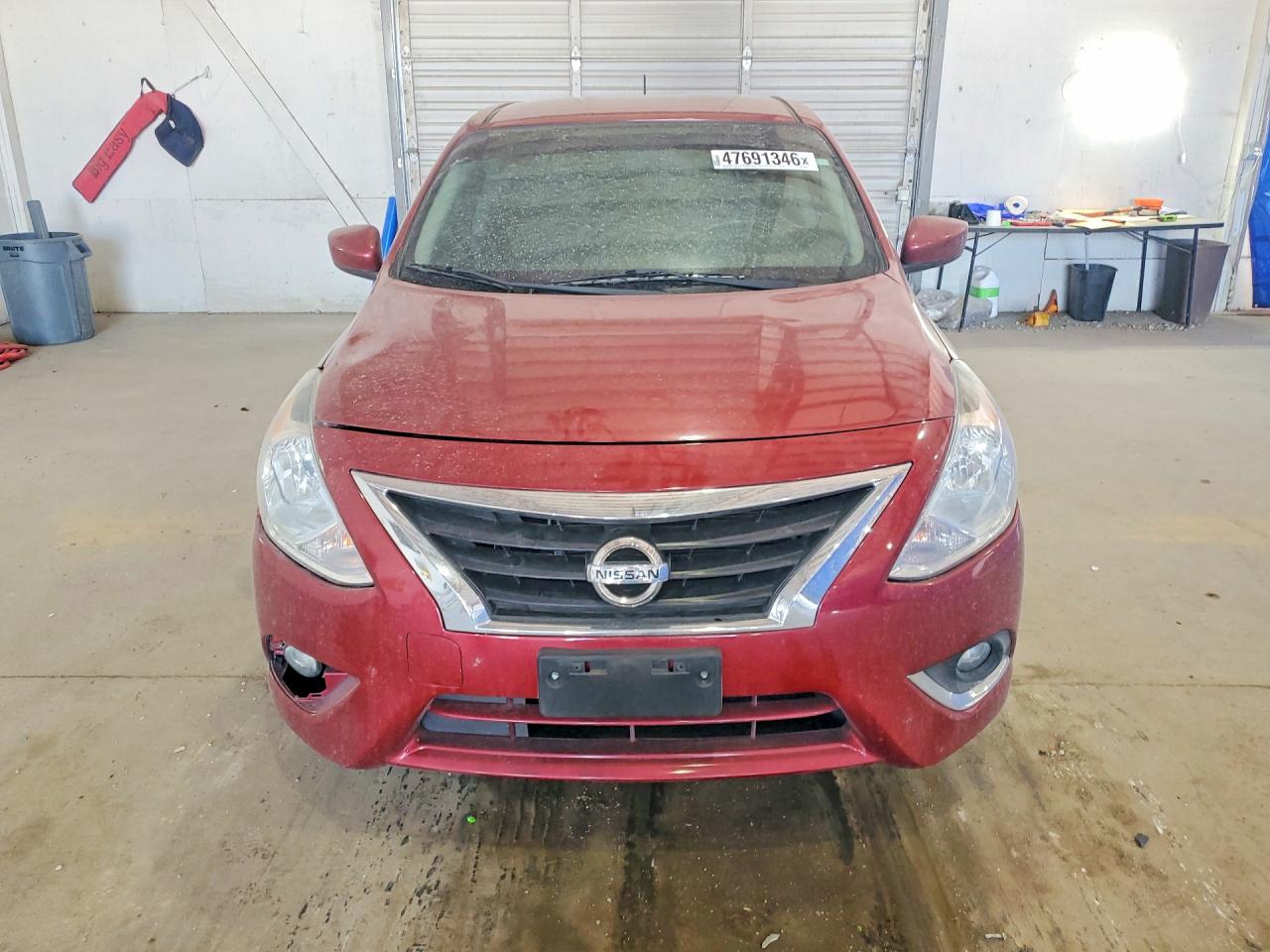 2019 NISSAN VERSA photo 5