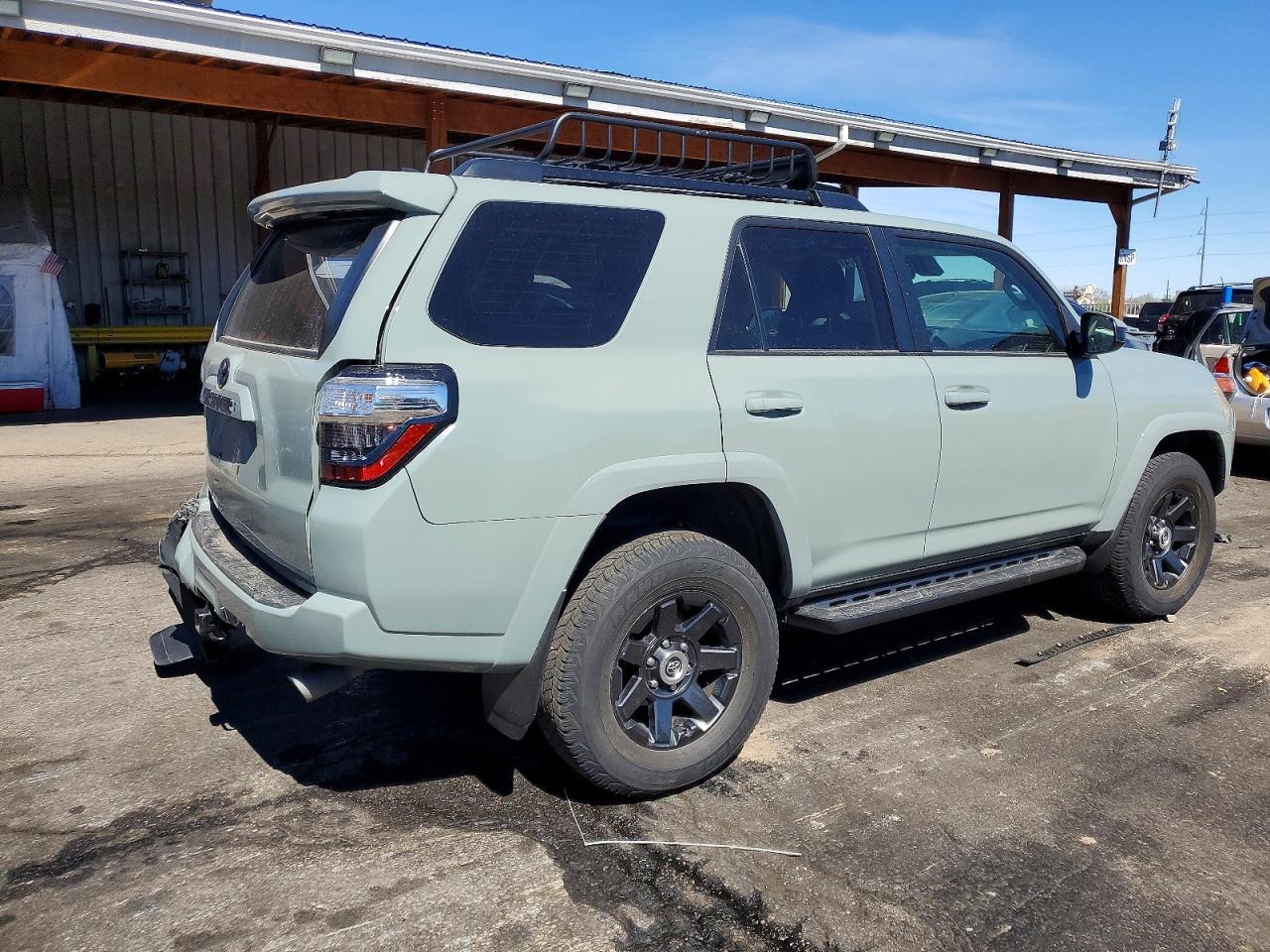 2022 TOYOTA 4RUNNER TRAIL SPECIAL EDITION photo 7