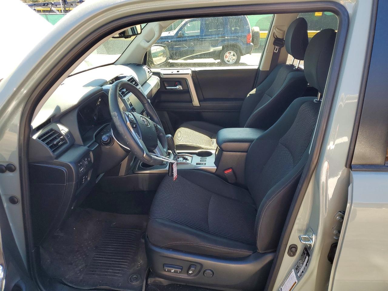 2022 TOYOTA 4RUNNER TRAIL SPECIAL EDITION photo 19