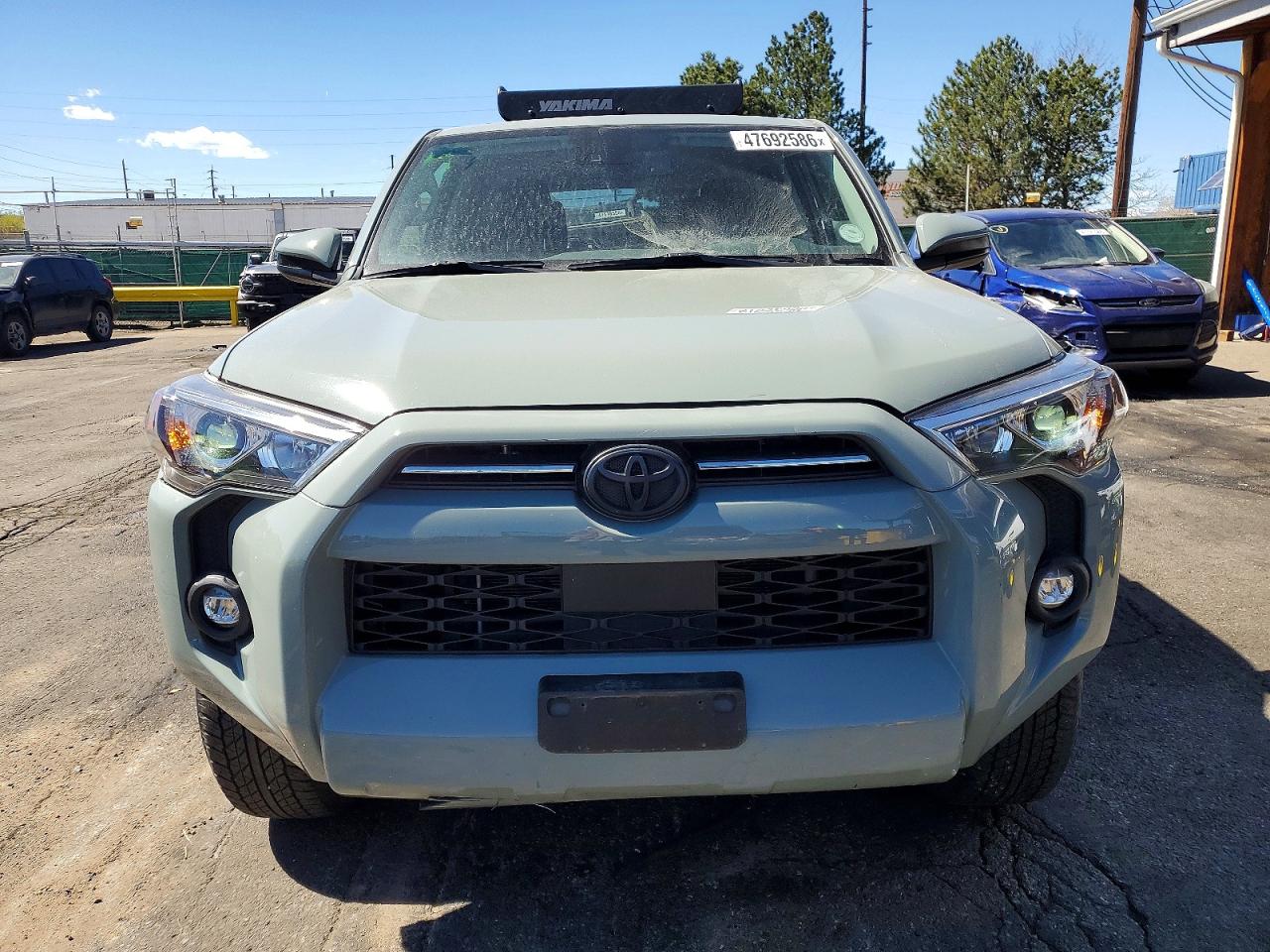 2022 TOYOTA 4RUNNER TRAIL SPECIAL EDITION photo 13