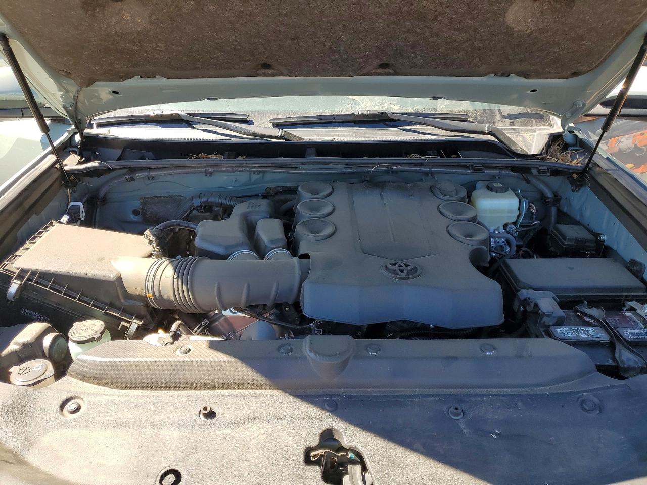 2022 TOYOTA 4RUNNER TRAIL SPECIAL EDITION photo 34