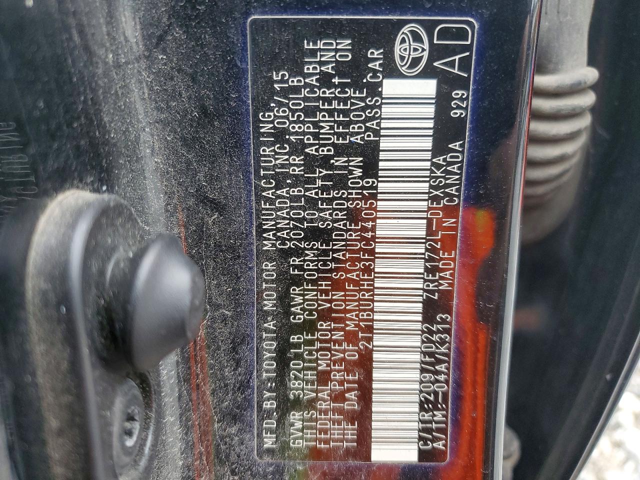 2015 TOYOTA COROLLA S PLUS photo 25