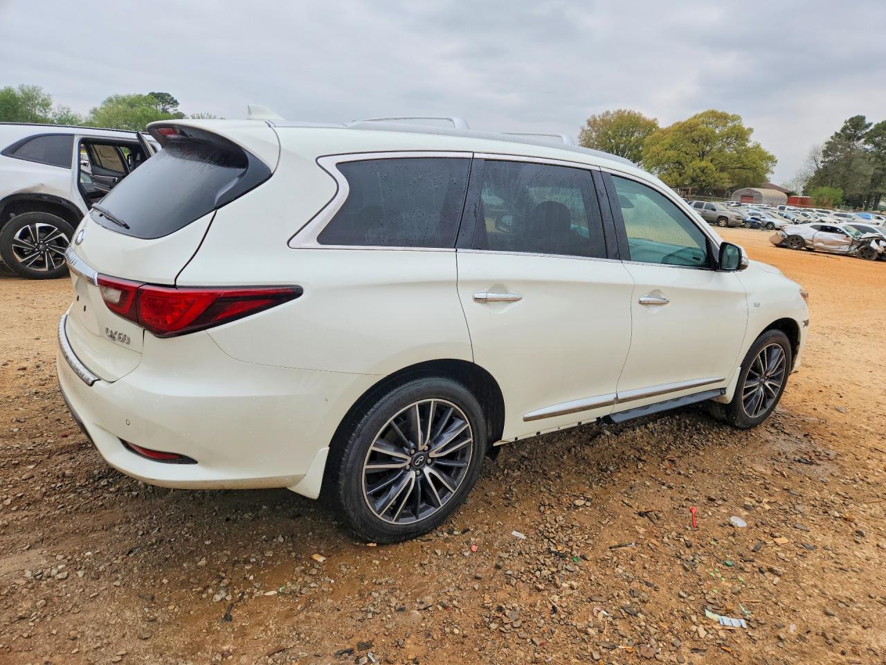 2020 INFINITI QX60 SIGNATURE EDITION photo 3