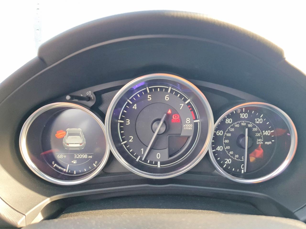 2021 MAZDA MX-5 MIATA CLUB photo 9