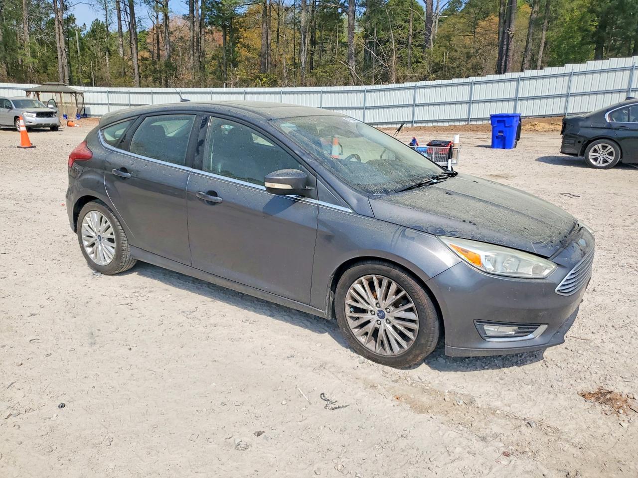2017 FORD FOCUS TITANIUM photo 10