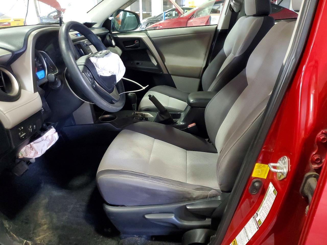 2013 TOYOTA RAV4 XLE photo 19