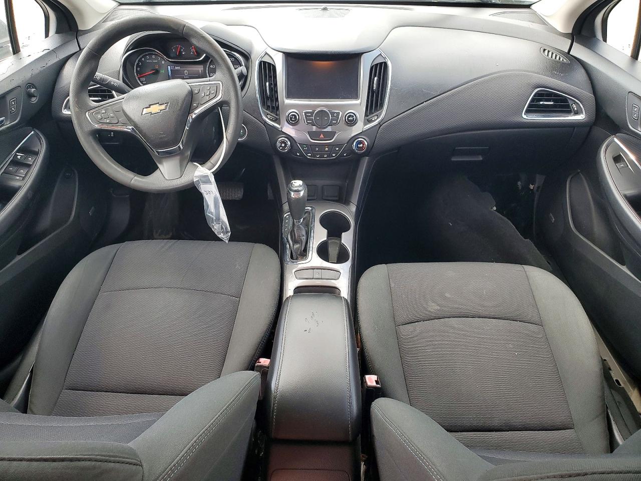 2017 CHEVROLET CRUZE LT photo 22