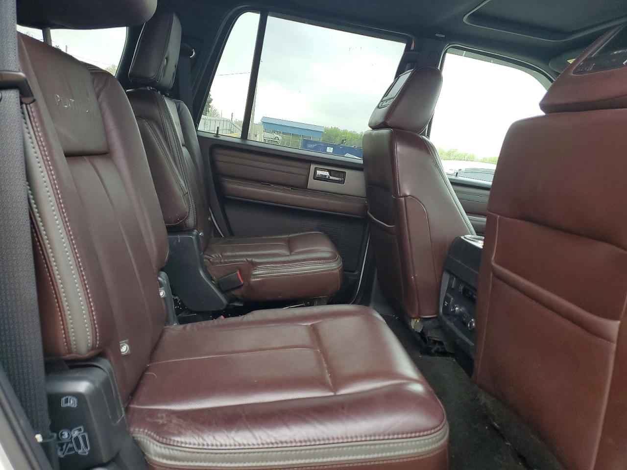 2015 FORD EXPEDITION PLATINUM photo 11