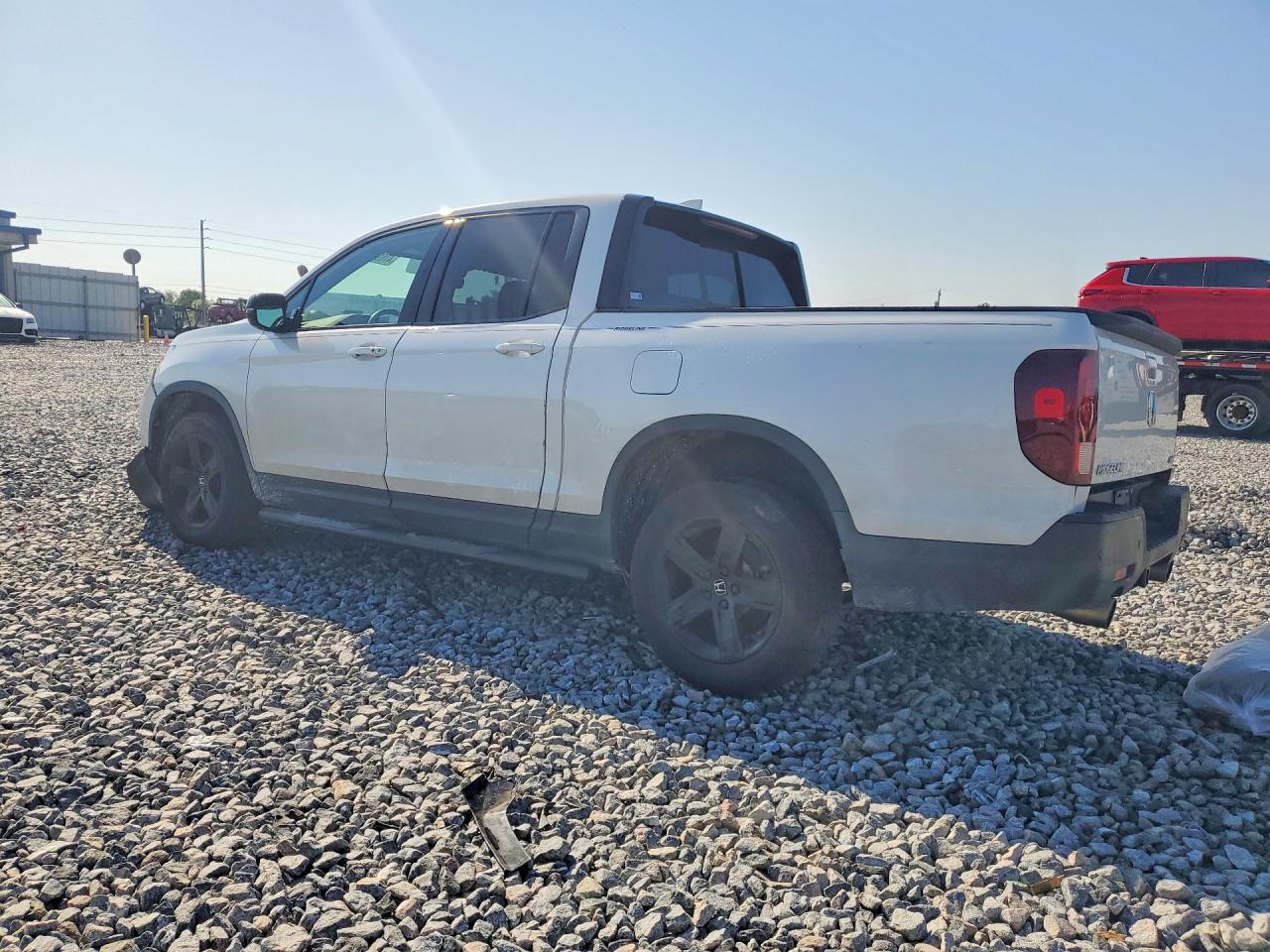 2021 HONDA RIDGELINE BLACK EDITION photo 4