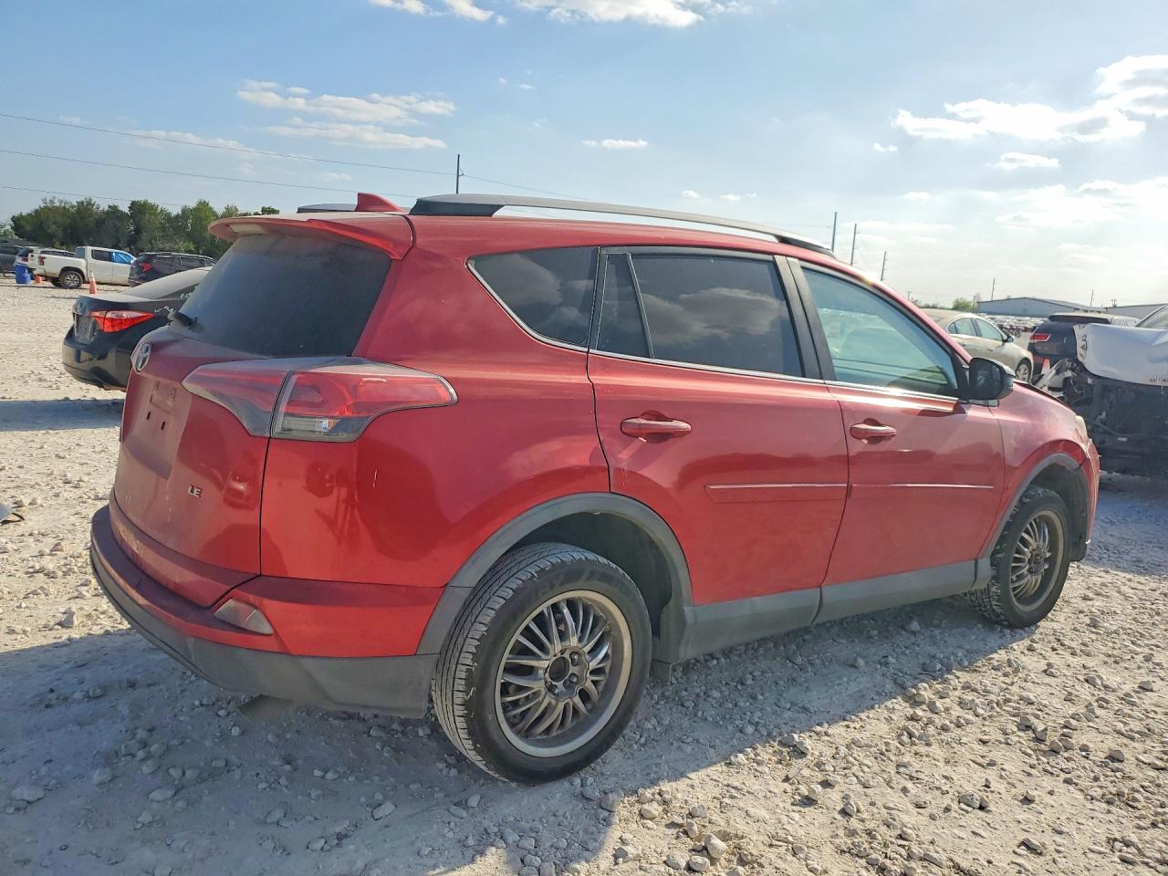 2017 TOYOTA RAV4 LE photo 7