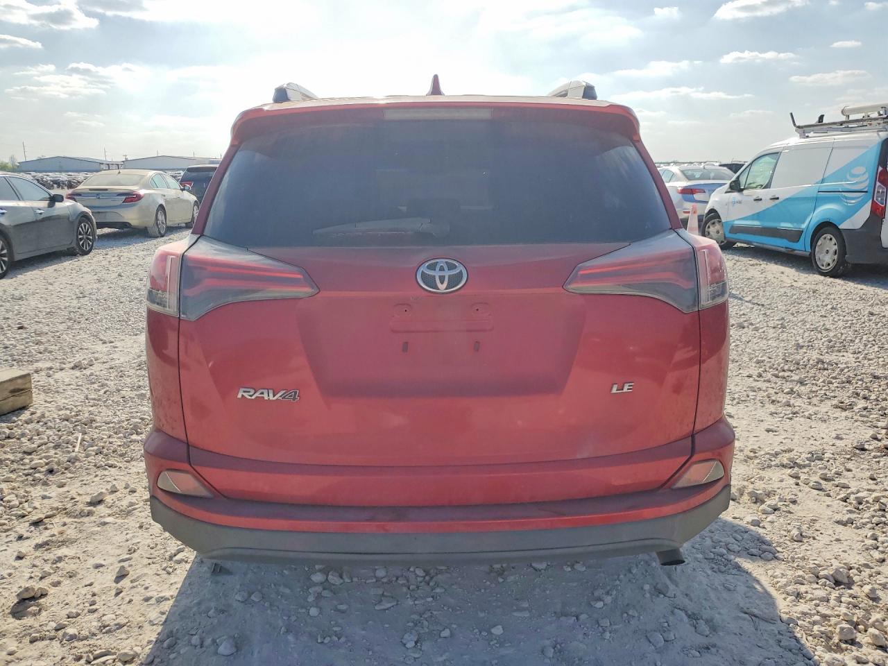 2017 TOYOTA RAV4 LE photo 16