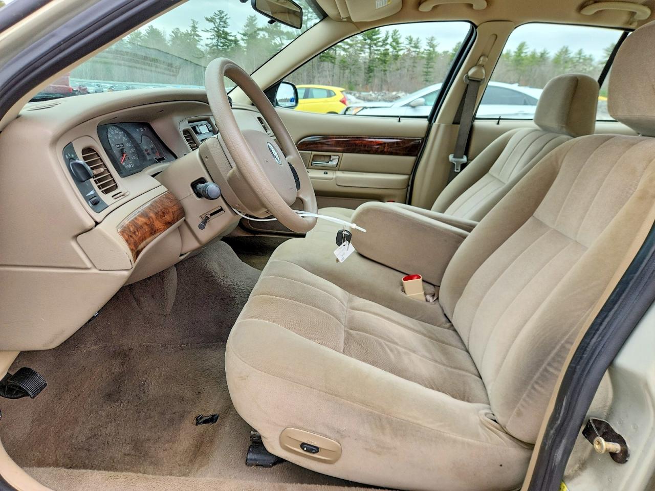2005 MERCURY GRAND MARQUIS GS photo 13