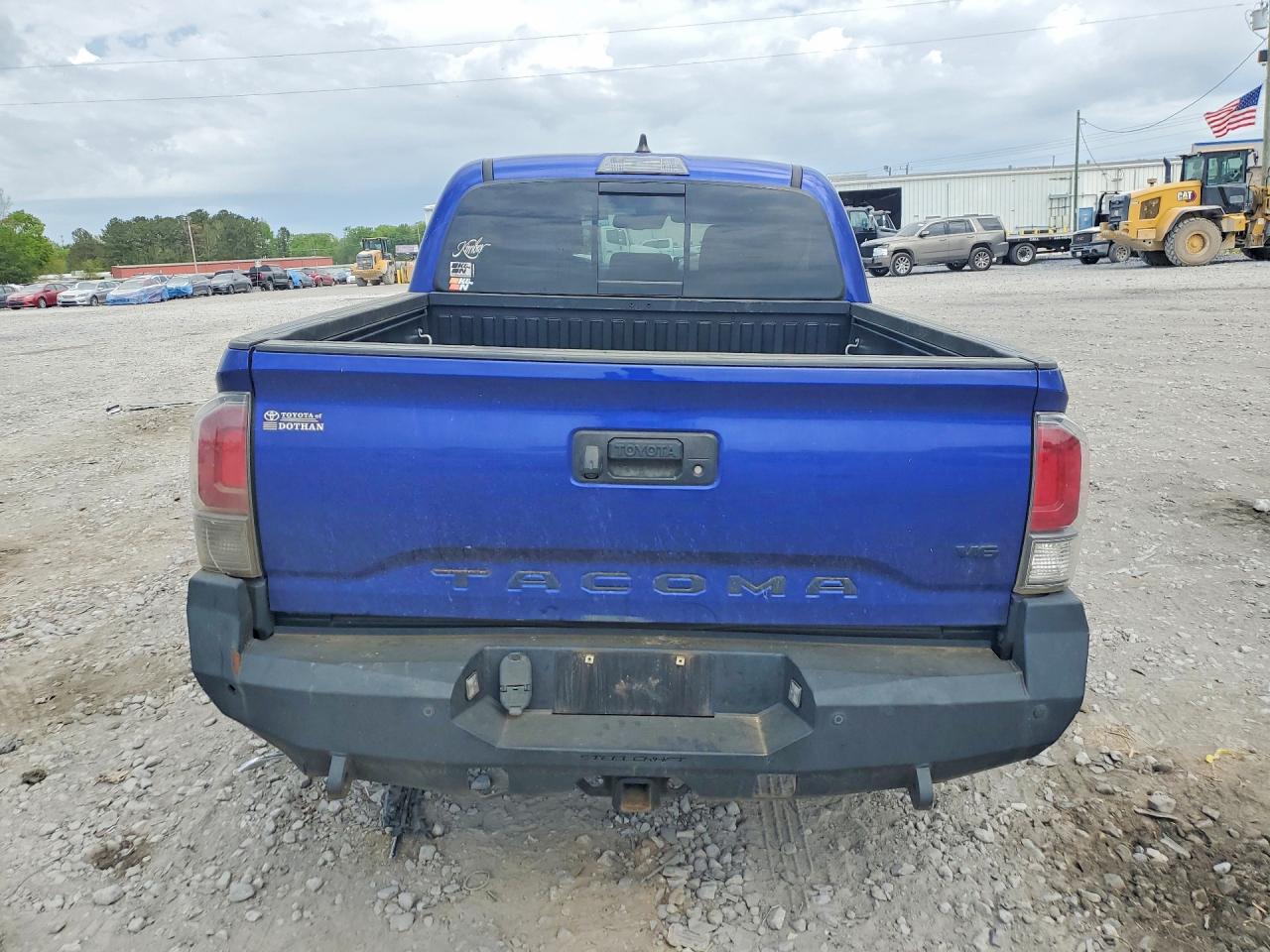 2022 TOYOTA TACOMA TRD SPORT photo 11