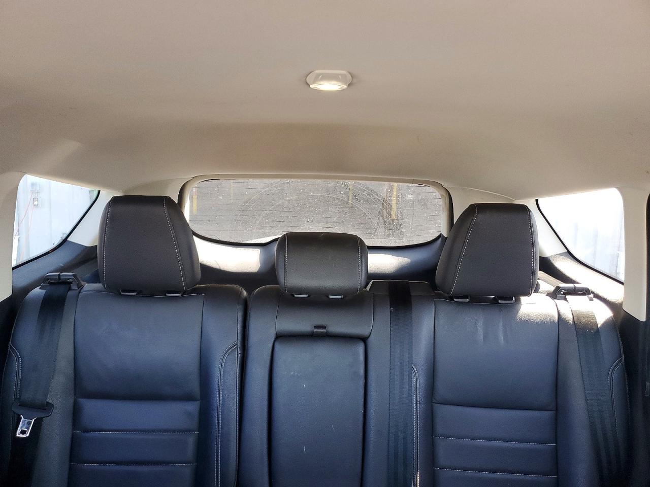 2015 FORD ESCAPE photo 10