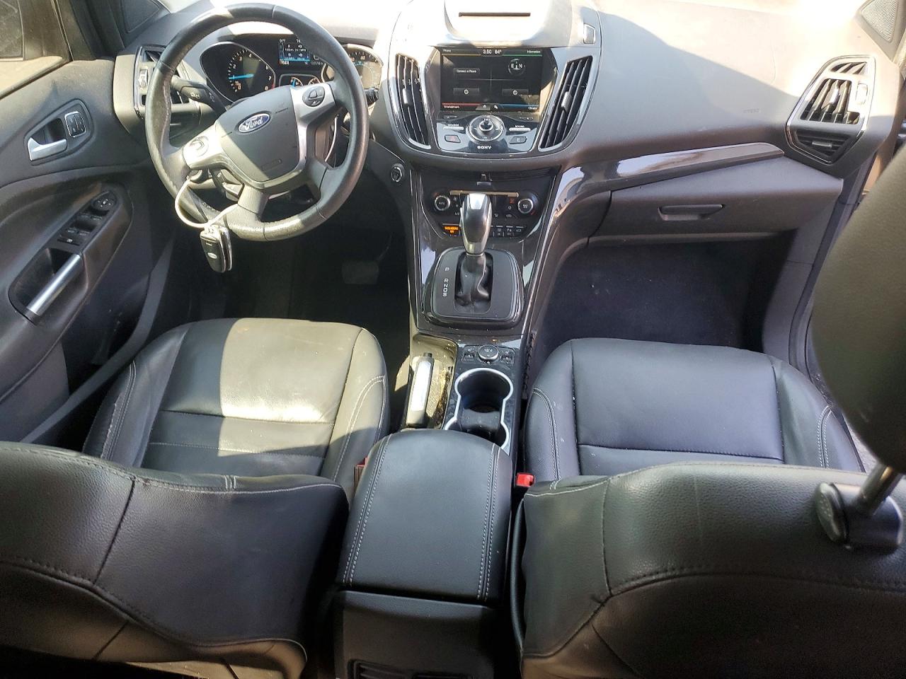 2015 FORD ESCAPE photo 8