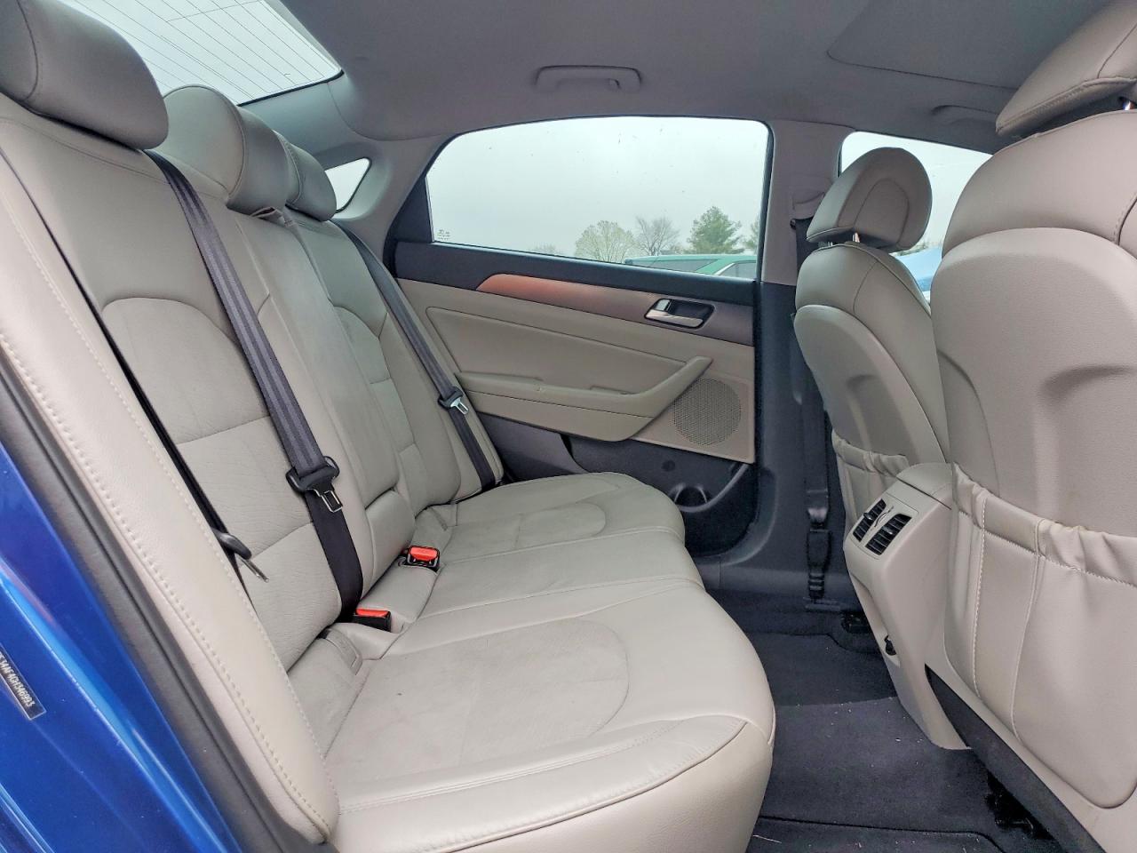 2016 HYUNDAI SONATA photo 19