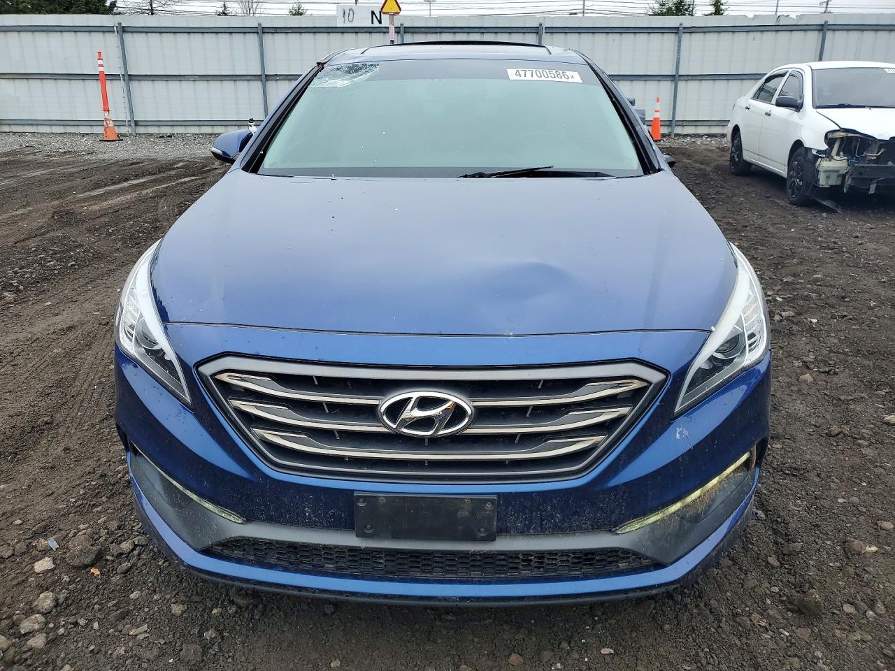 2016 HYUNDAI SONATA photo 9