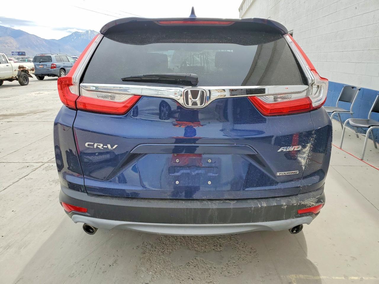 2018 HONDA CR-V TOURING photo 11