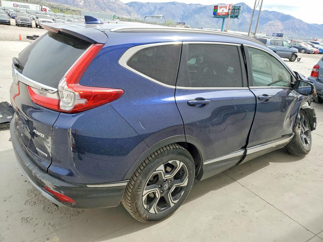 2018 HONDA CR-V TOURING photo 5