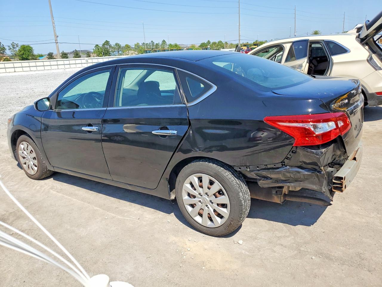 2019 NISSAN SENTRA S photo 2
