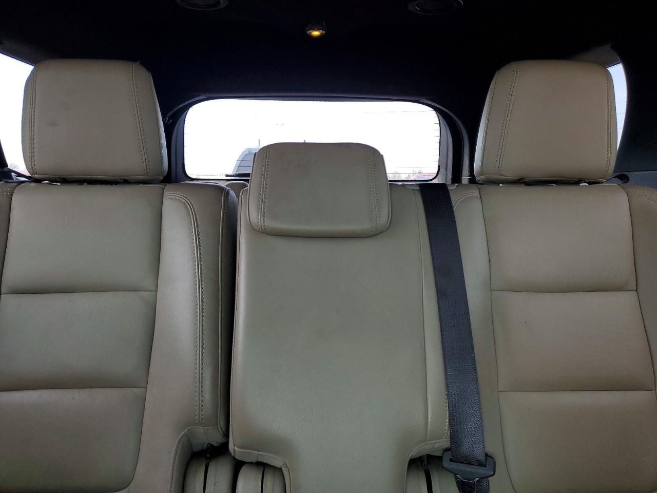 2015 FORD EXPLORER XLT photo 28