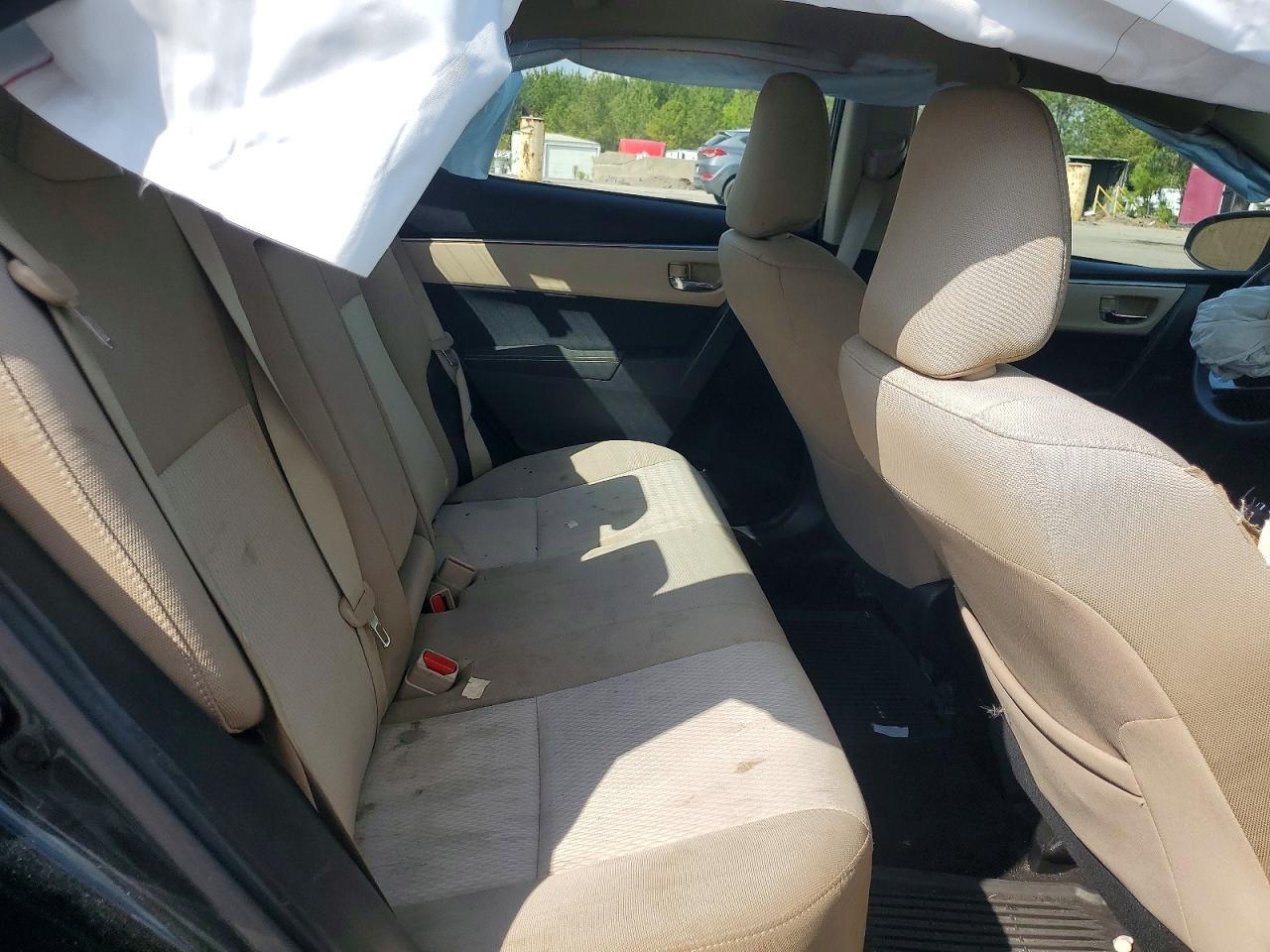 2016 TOYOTA COROLLA LE photo 28