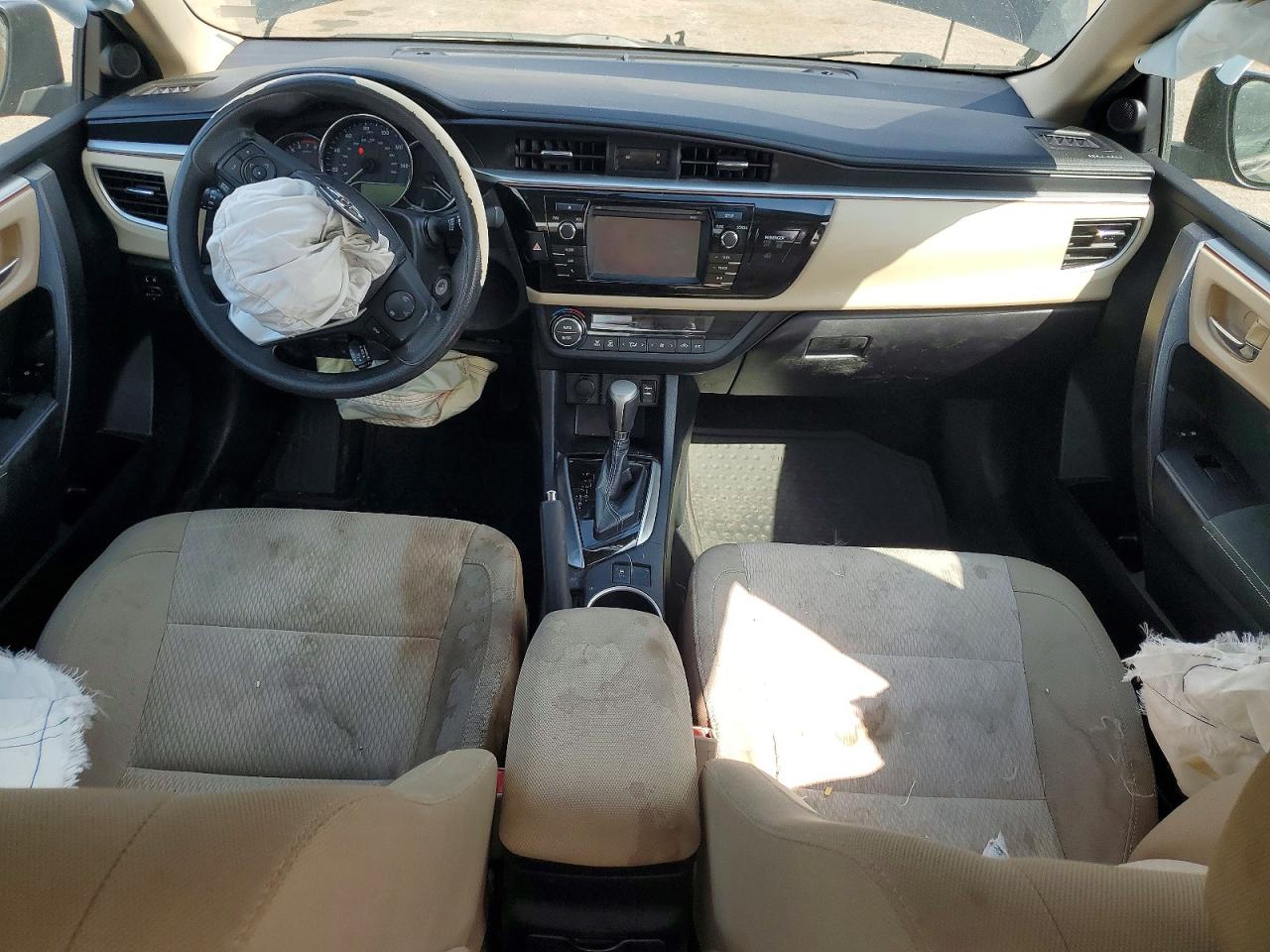 2016 TOYOTA COROLLA LE photo 22
