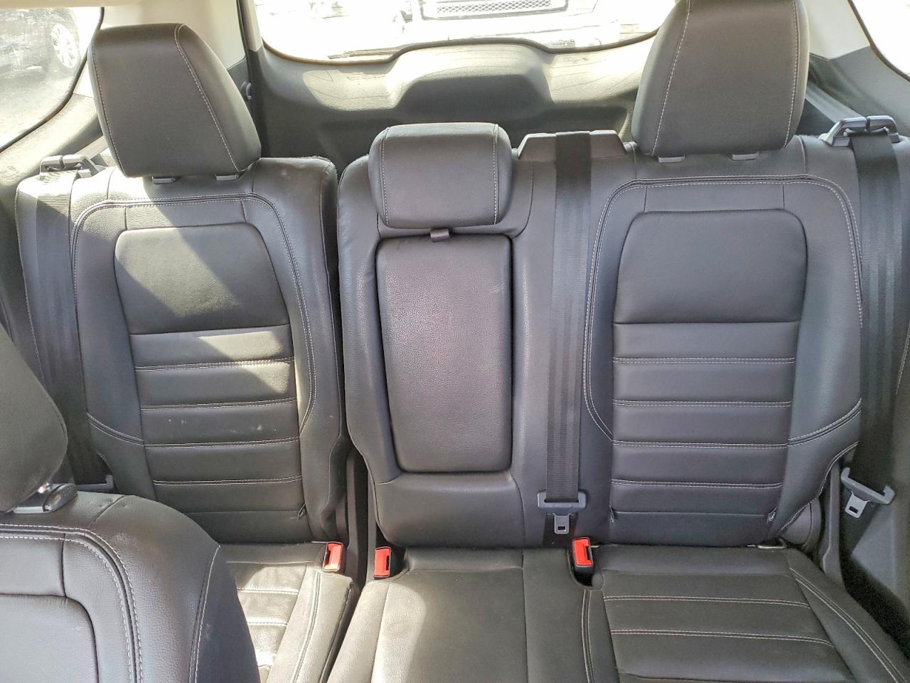 2018 FORD ESCAPE SEL photo 28
