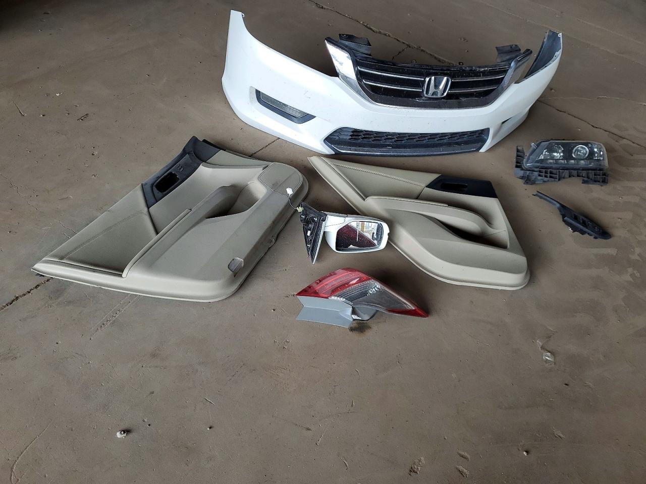 2014 HONDA ACCORD EXL photo 23