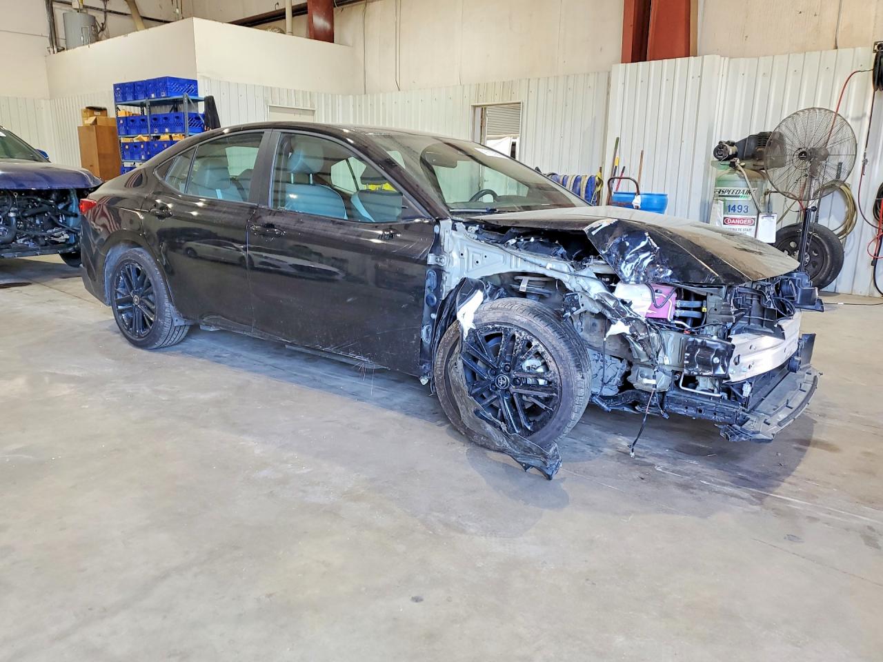 2025 TOYOTA CAMRY SE photo 10