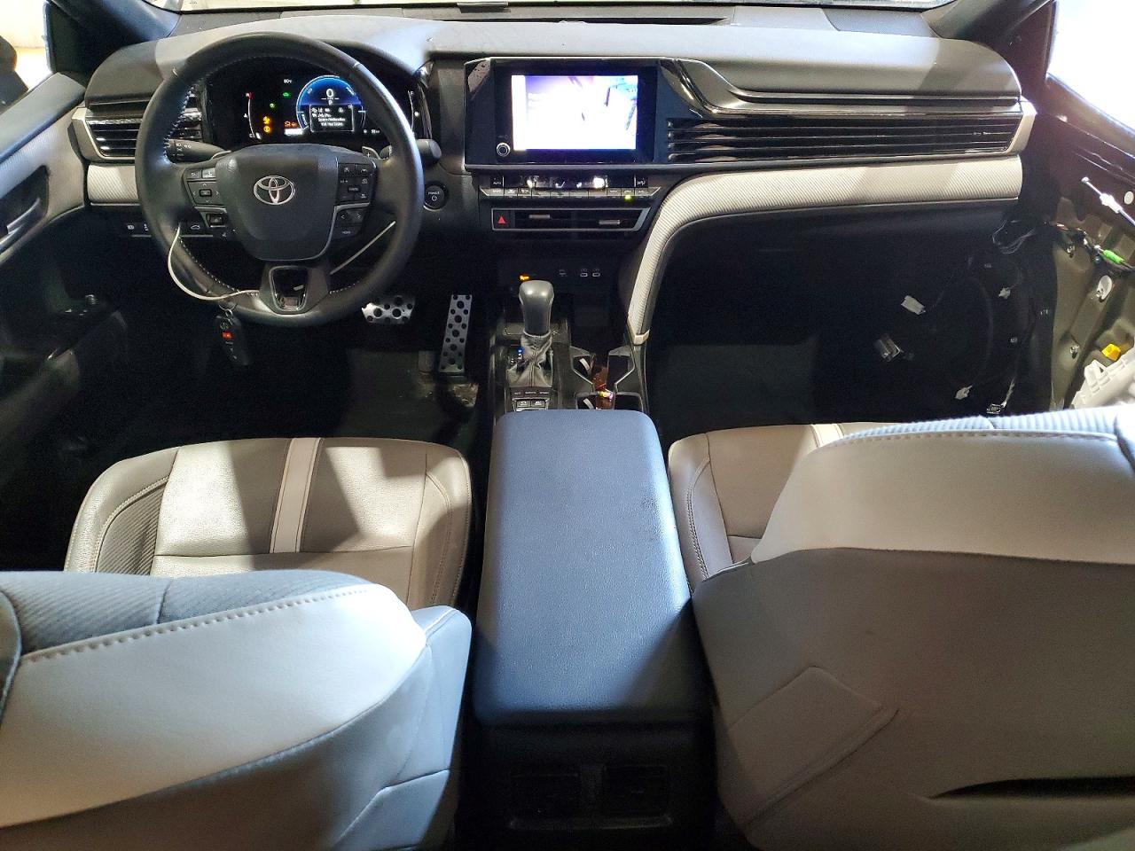 2025 TOYOTA CAMRY SE photo 22