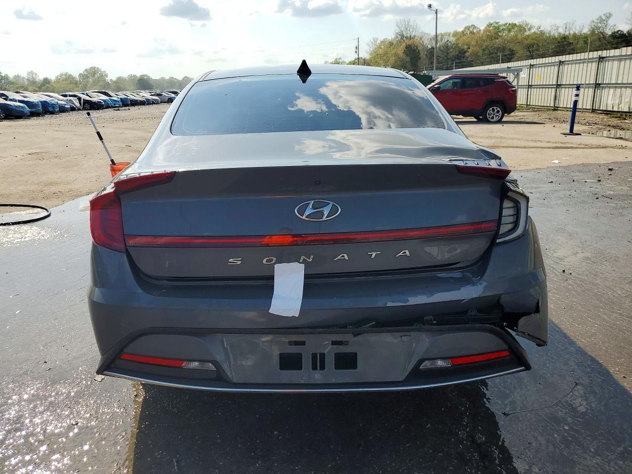 2020 HYUNDAI SONATA SE photo 6