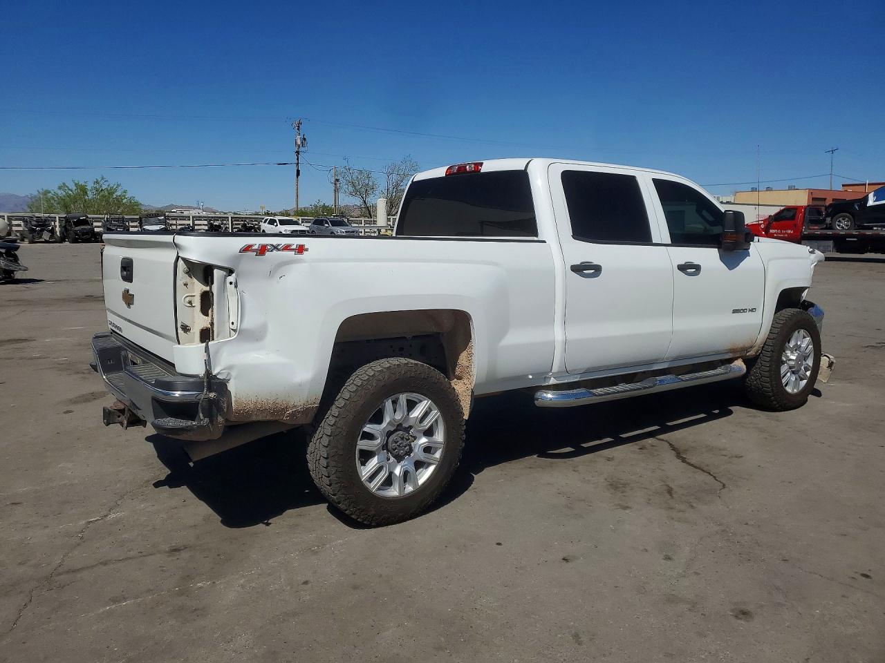 2016 CHEVROLET SILVERADO K2500 HEAVY DUTY photo 7