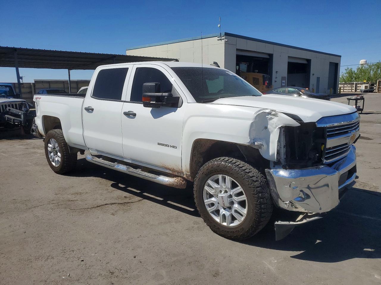 2016 CHEVROLET SILVERADO K2500 HEAVY DUTY photo 10