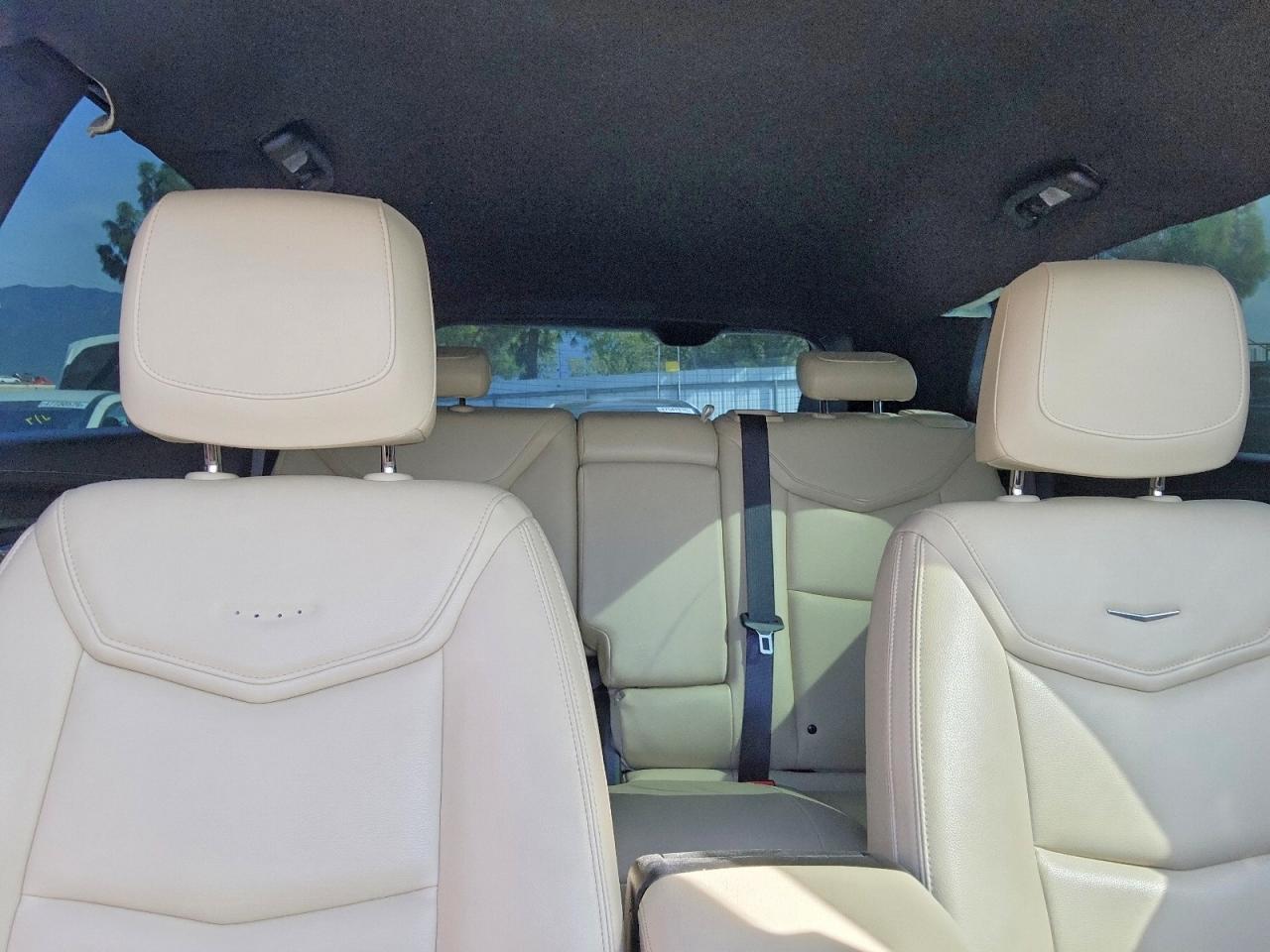 2017 CADILLAC XT5 photo 19