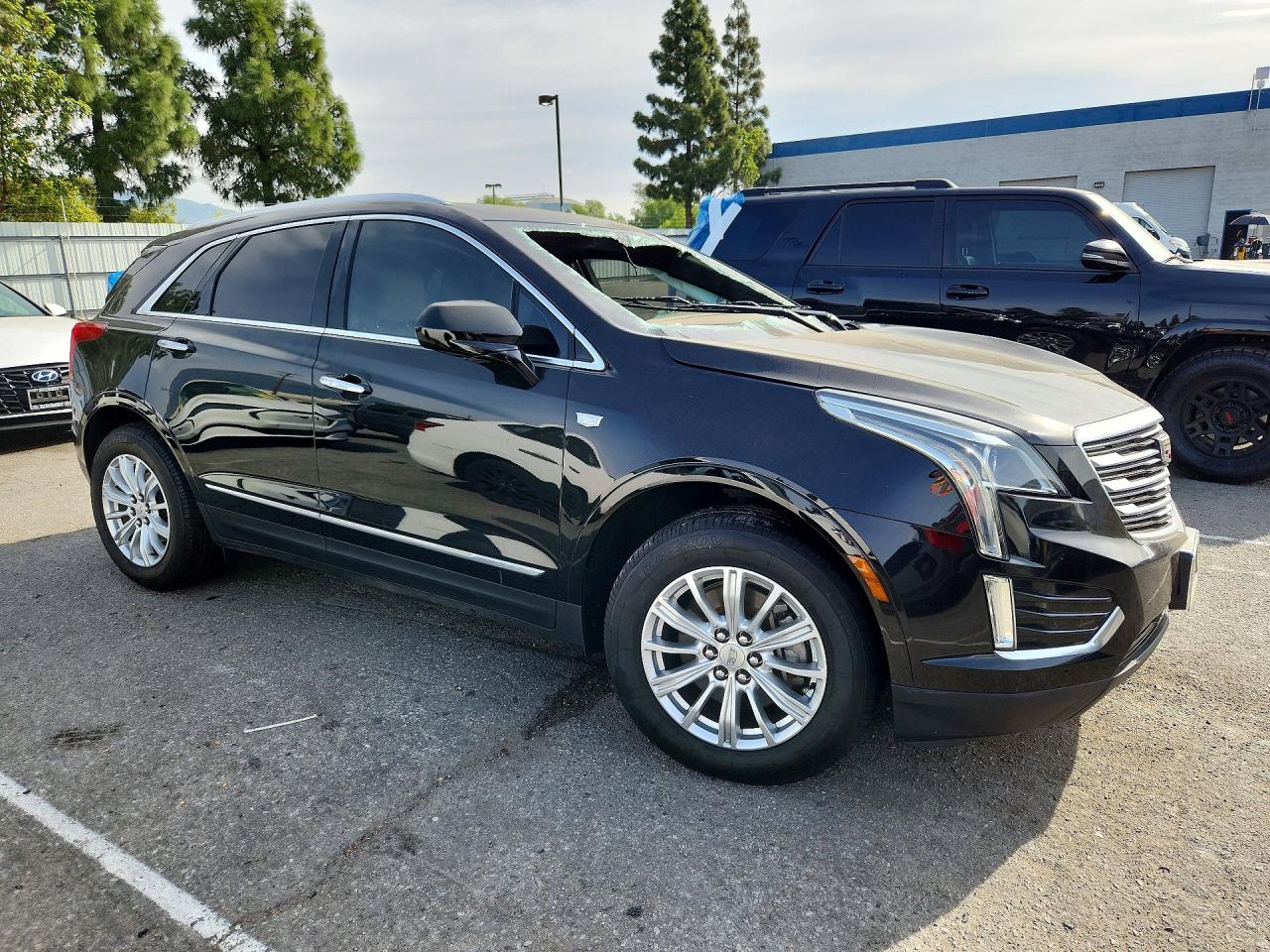 2017 CADILLAC XT5 photo 7