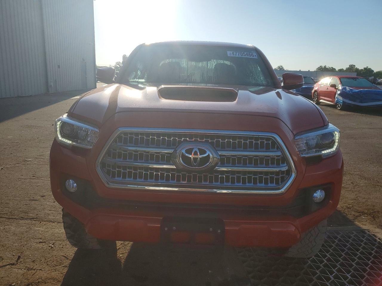 2017 TOYOTA TACOMA TRD SPORT photo 5
