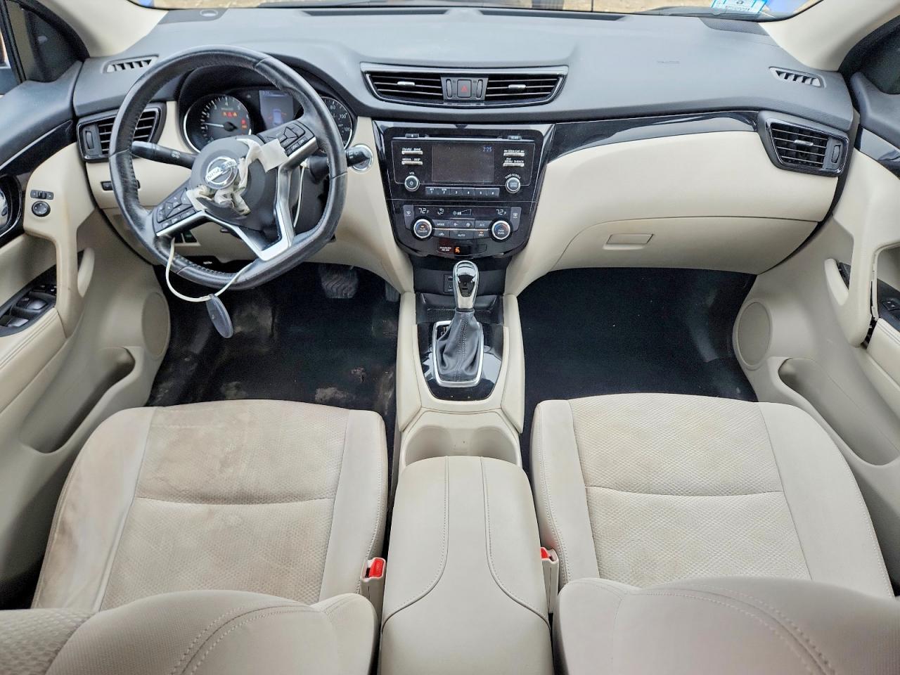 2018 NISSAN ROGUE SPORT SV photo 22