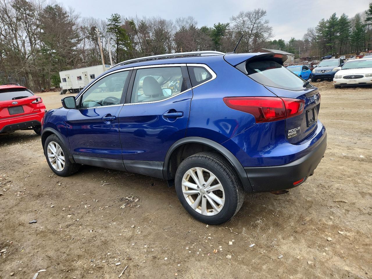 2018 NISSAN ROGUE SPORT SV photo 4