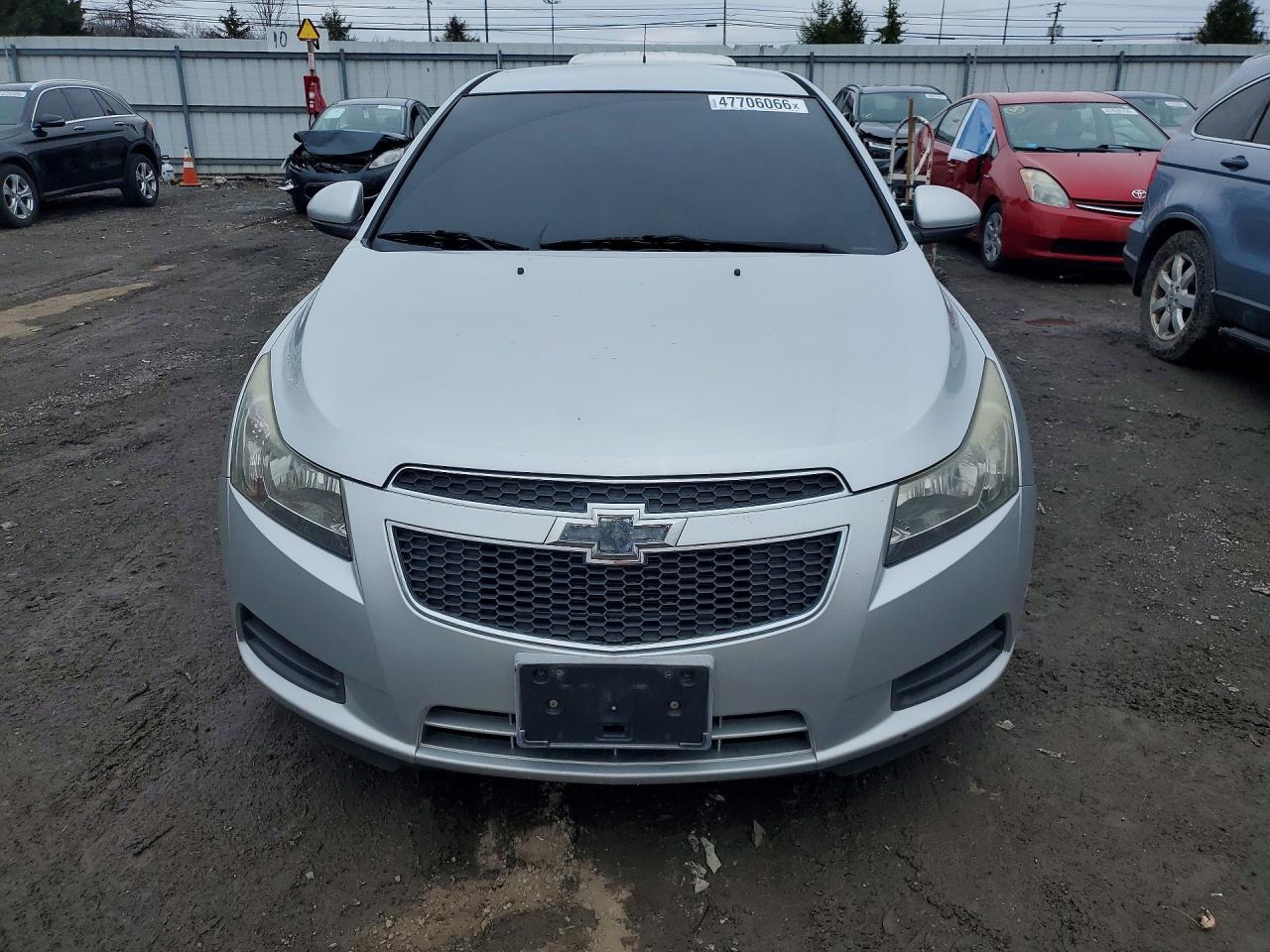 2014 CHEVROLET CRUZE LT photo 9