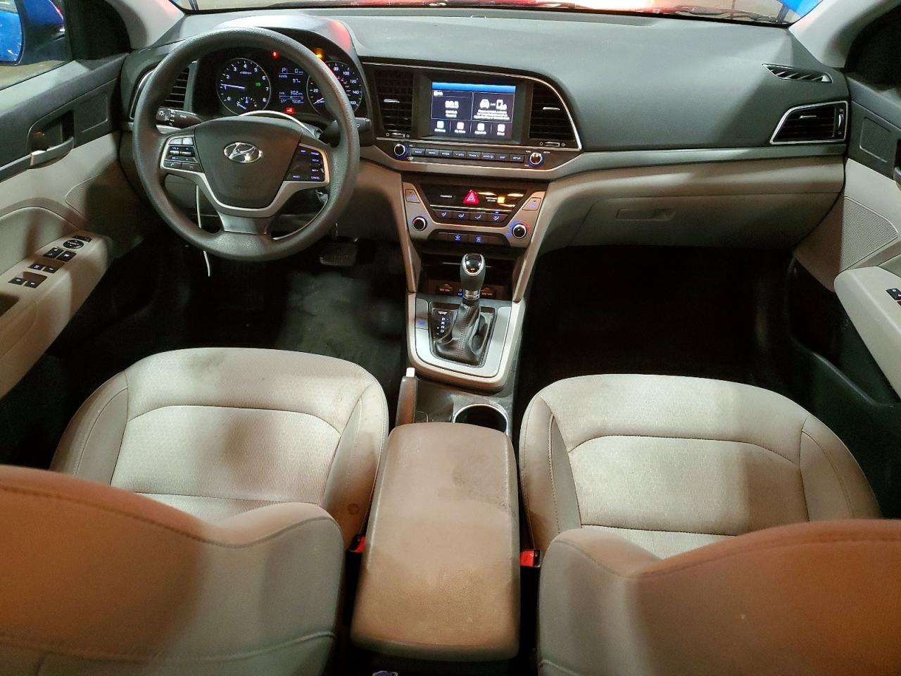 2017 HYUNDAI ELANTRA SE photo 8