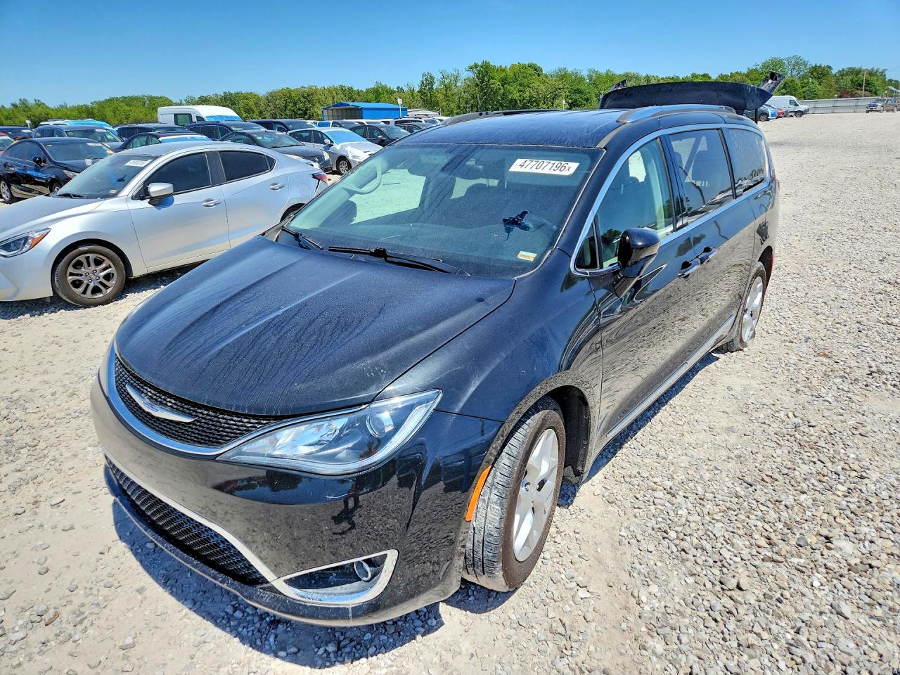 2019 CHRYSLER PACIFICA