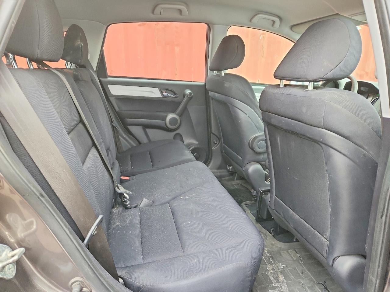 2010 HONDA CR-V LX photo 11