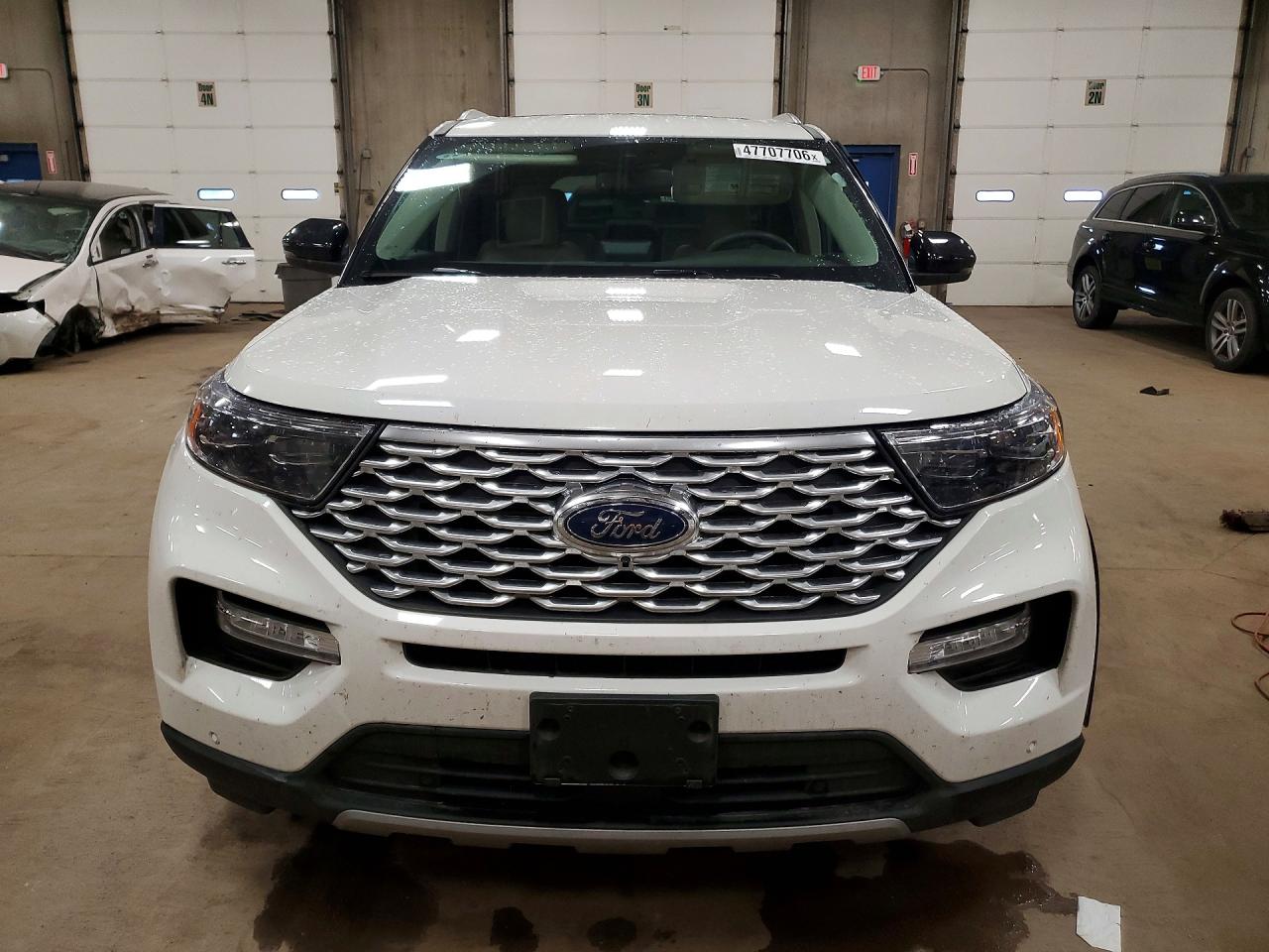 2023 FORD EXPLORER PLATINUM photo 5