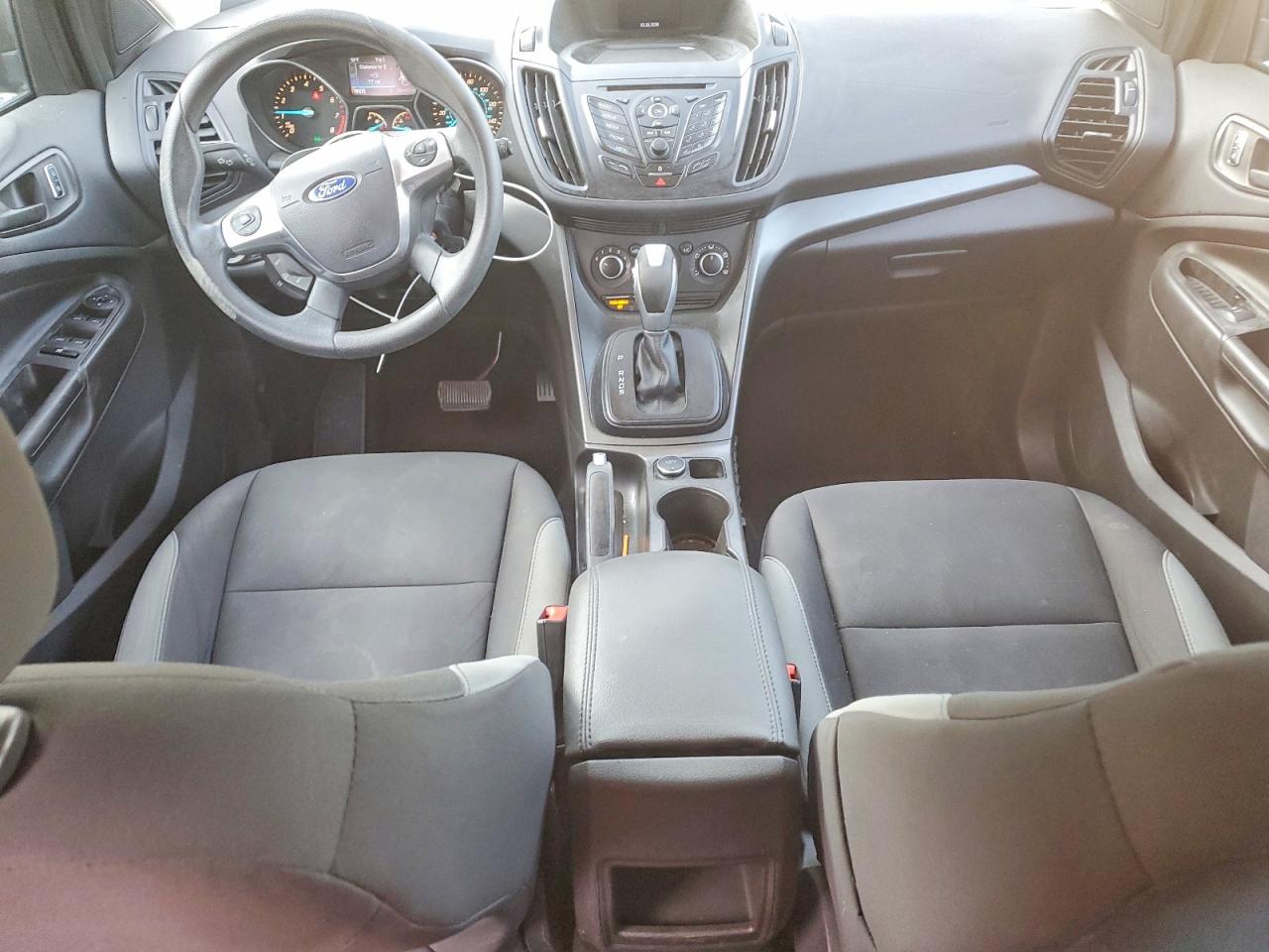 2016 FORD ESCAPE S photo 22