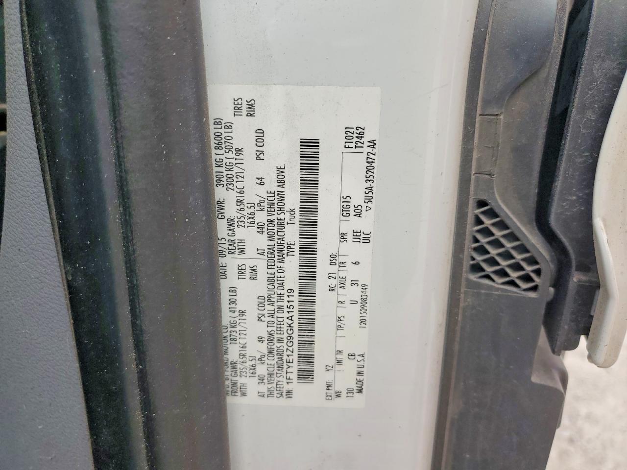 2016 FORD TRANSIT T-150 photo 34