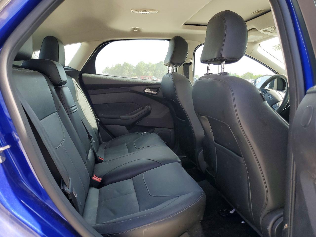 2015 FORD FOCUS TITANIUM photo 28